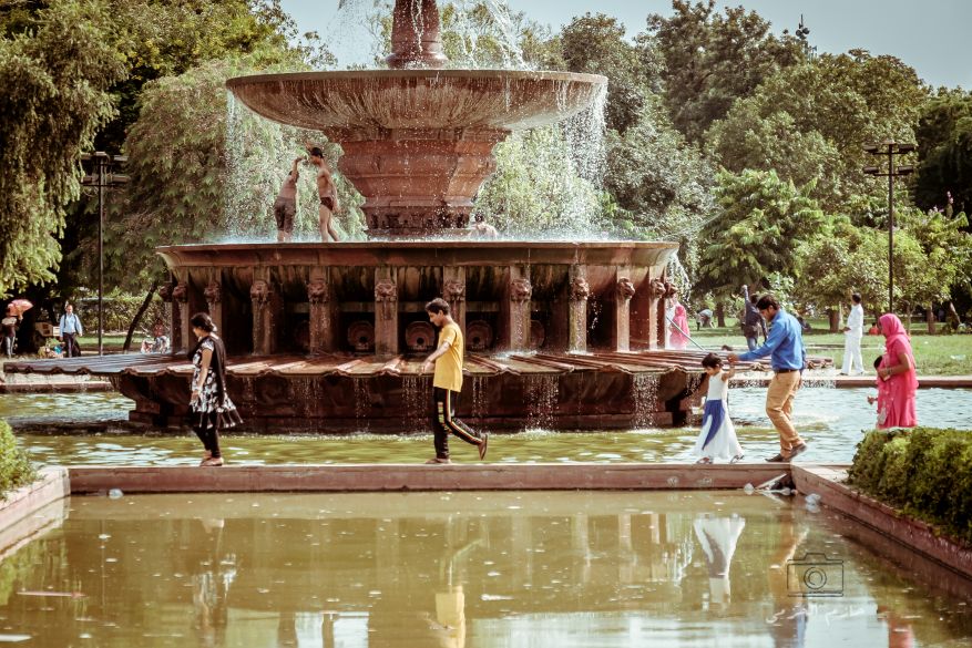 Fountain near India gate