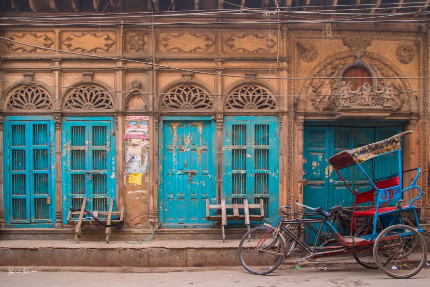 There are many such houses in Old Delhi
